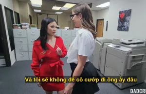 Cơn dâm đãng nổi lên khi thấy dương vật chồng