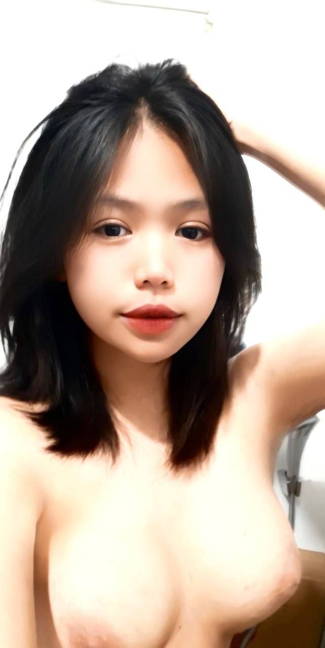 Về quê chơi được Nắc cô chị họ xinh đẹp