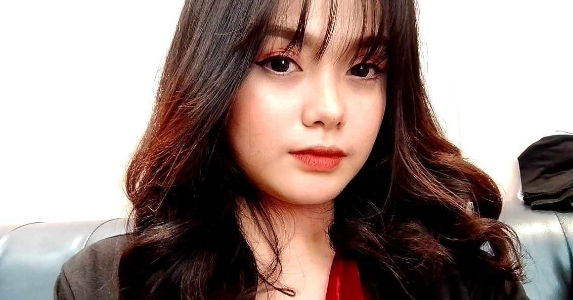 Nện em kế nữa đêm khó ngủ ở bếp