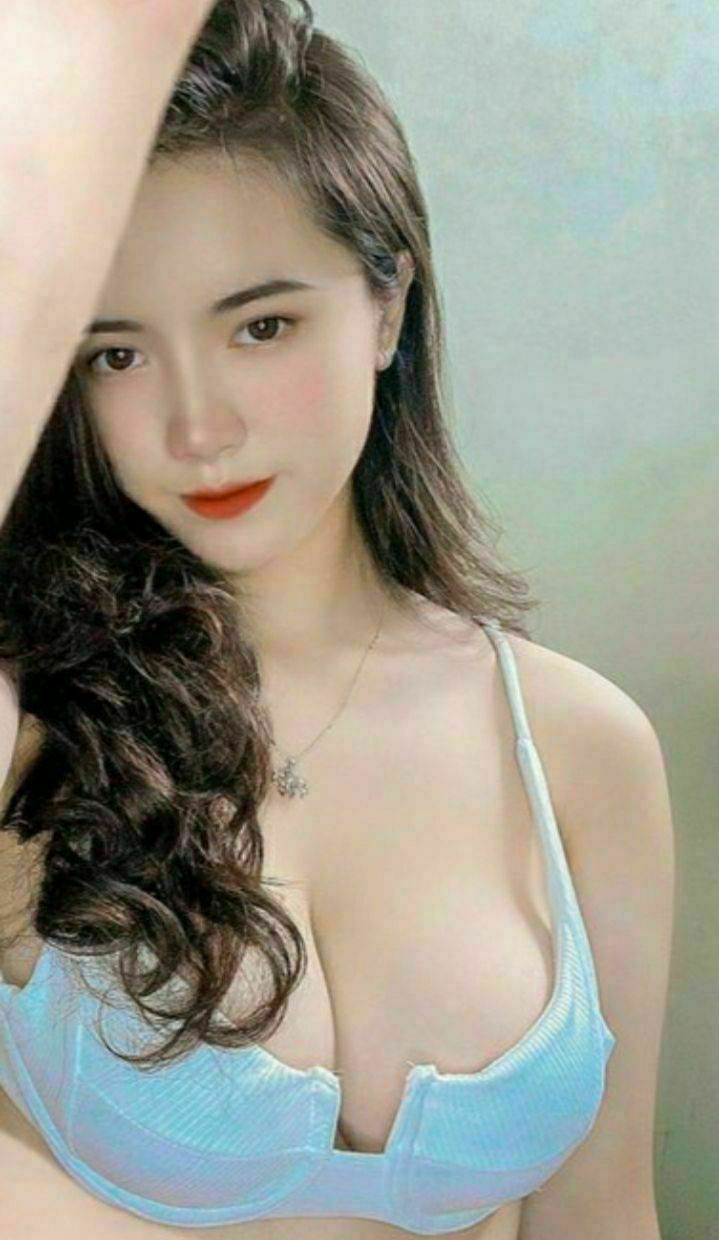 Mối phang bí mật với tiền bối của ông xã vietsub